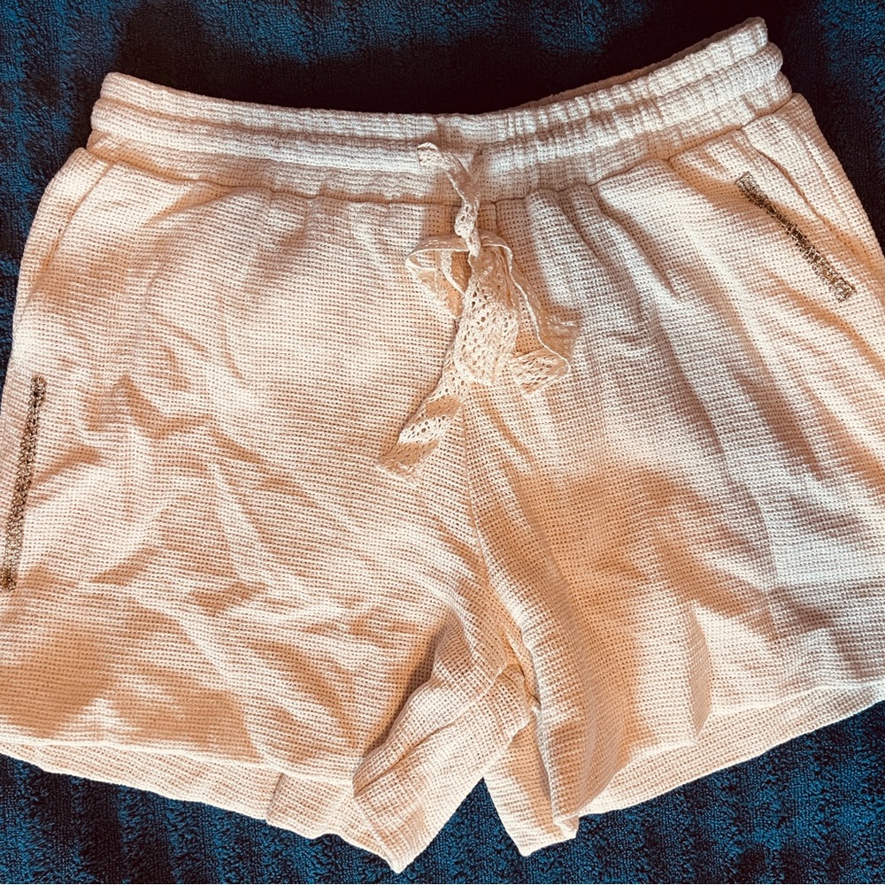 POL Women's Cream Boho Shorts